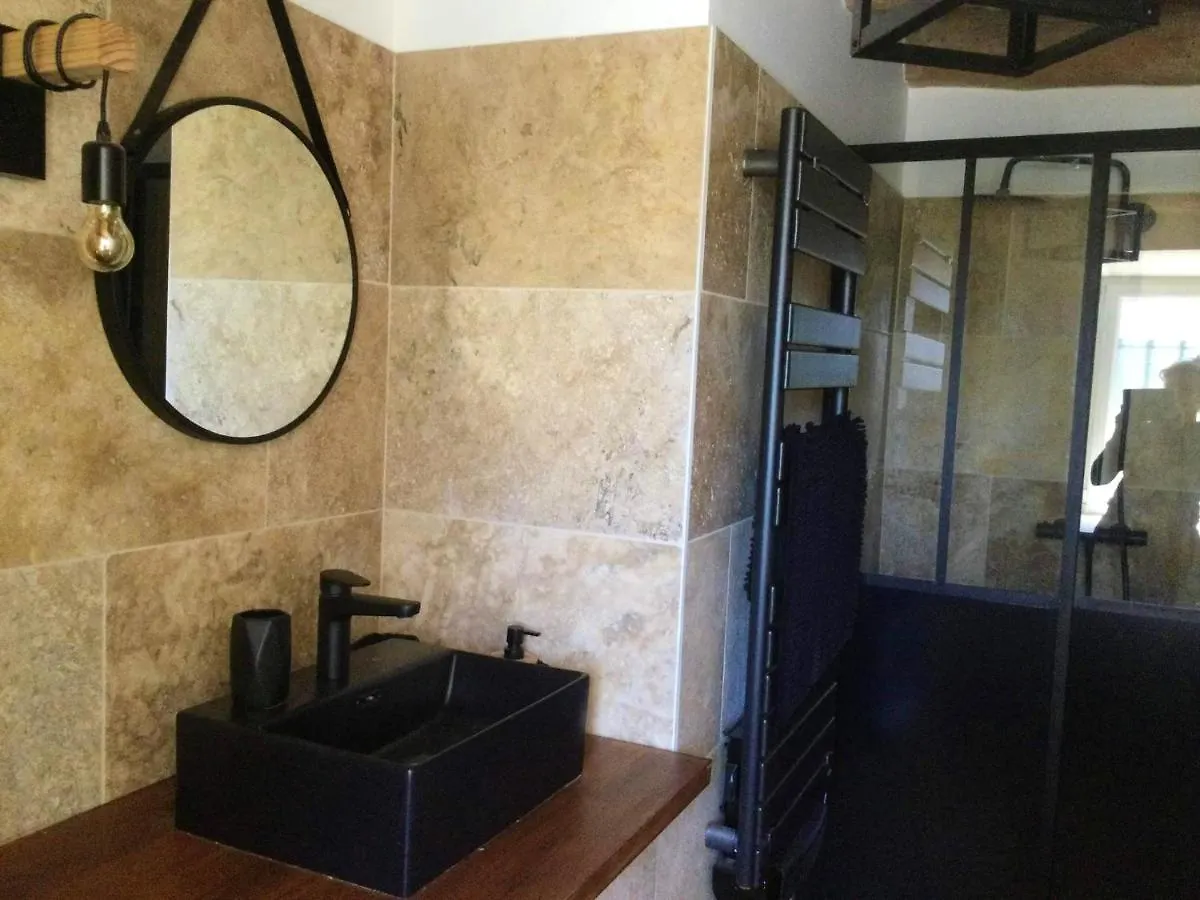 Maison Charmante A Lanarce Avec Vue Sur La Montagne, Jacuzzi. Holiday home